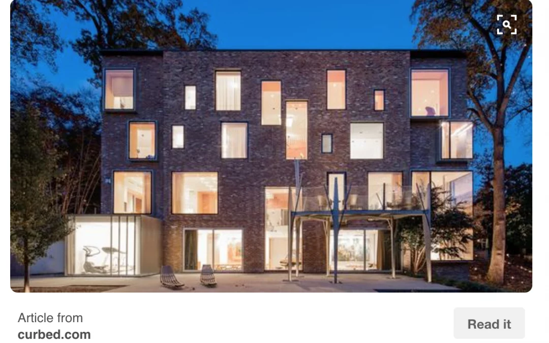 Windows Influence Curb Appeal & Natural Light