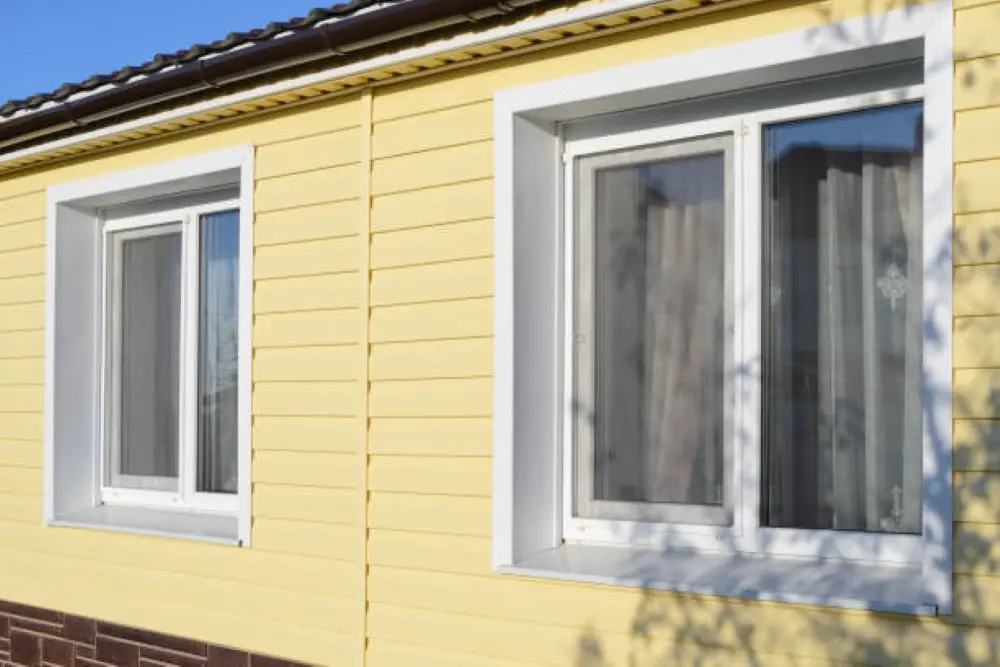 How to Repair Vinyl Siding: A Quick and Easy Guide